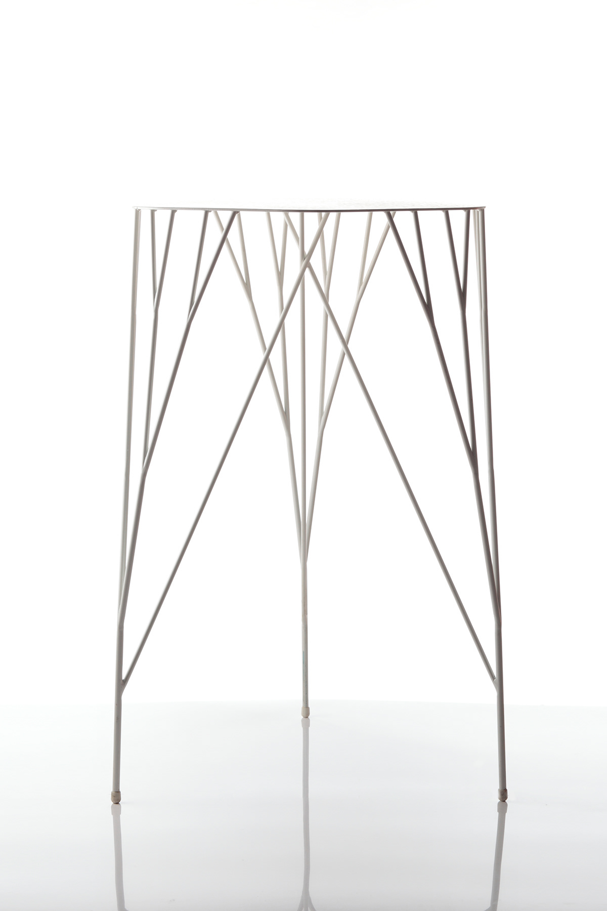 ARBORISM，chair，grow，