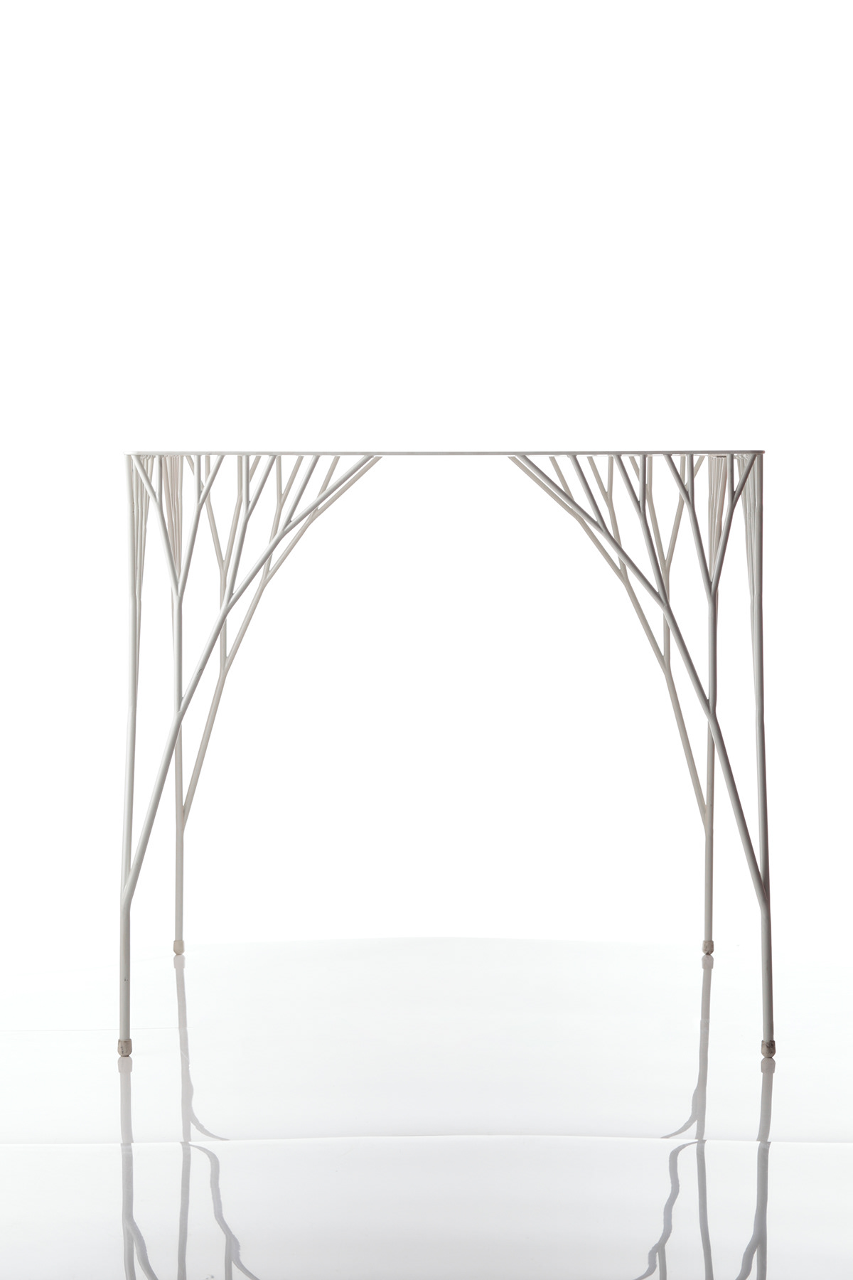 ARBORISM，chair，grow，