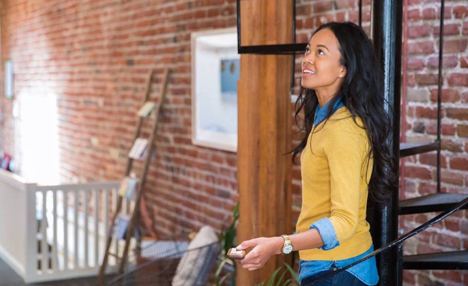 intelligence，rotate，wooden ，Remote control，