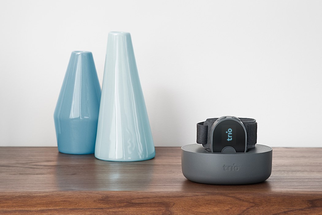 Bracelet，Wearable ，Tremor，nerve，