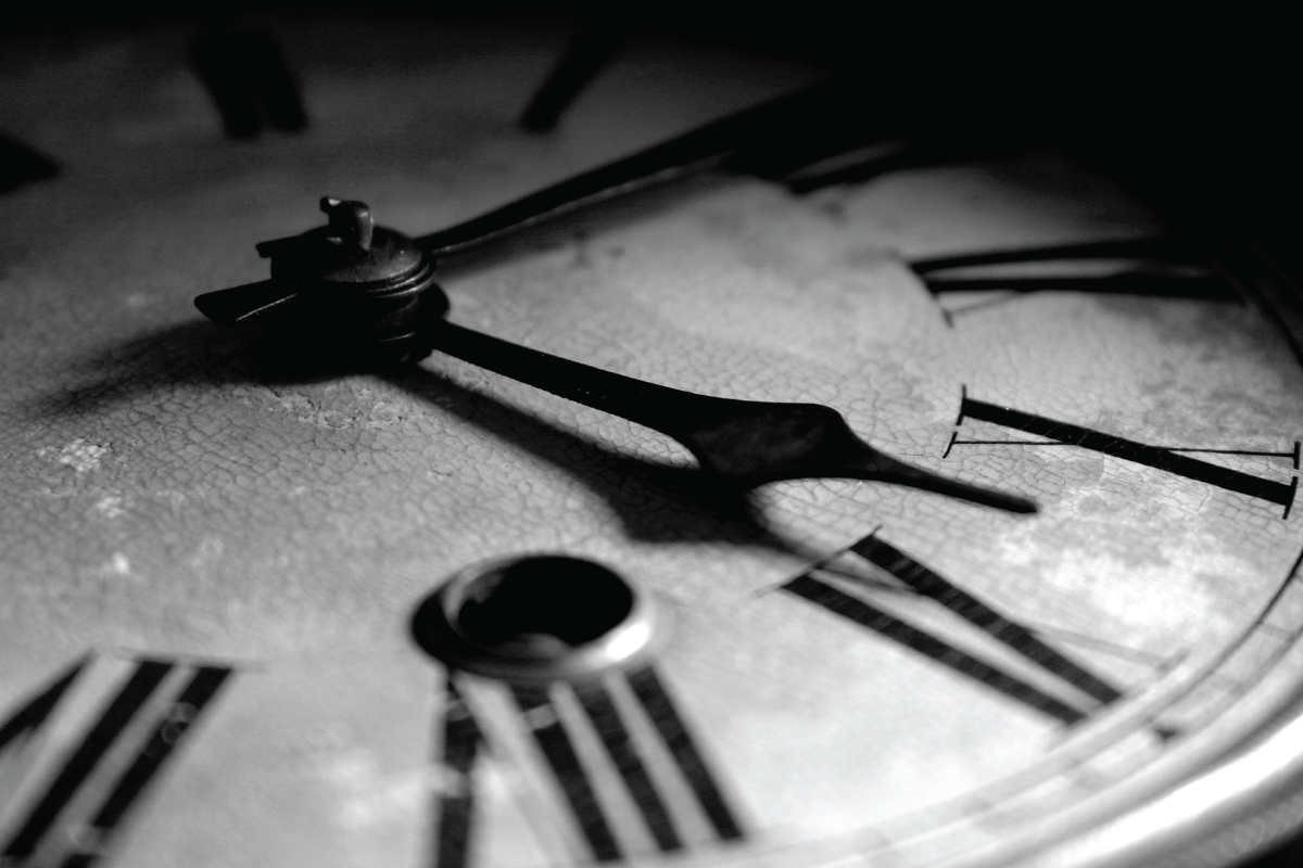 Clock，modern，black and white，Simplicity，