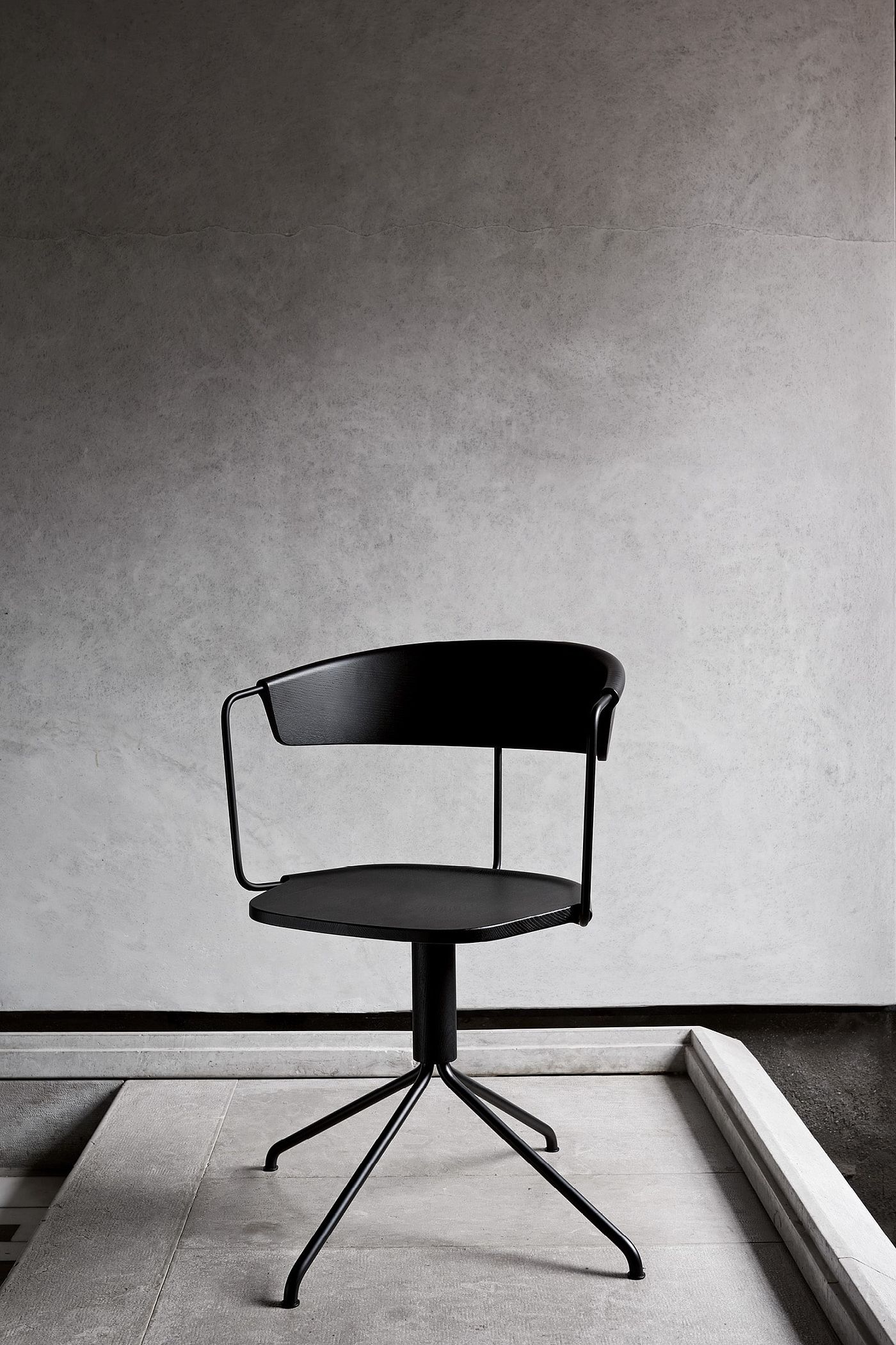 carving，manual，Metal，woodiness，chair，