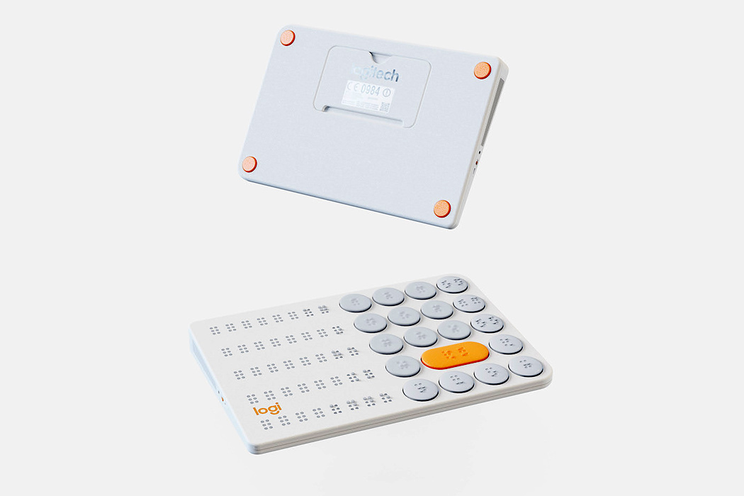 Calculator，Visual impairment cognition，Bluetooth connectivity ，speaker，Ergonomics，