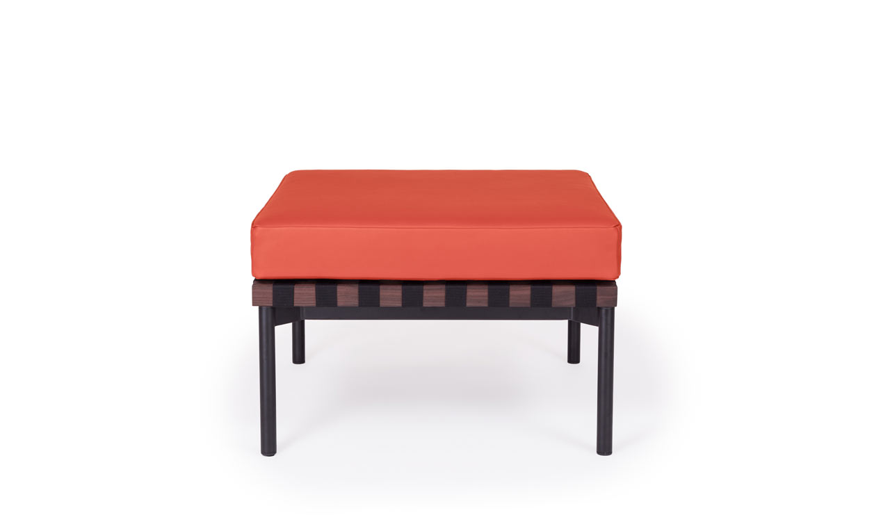 Small fried，chair，chair，Black steel pipe，