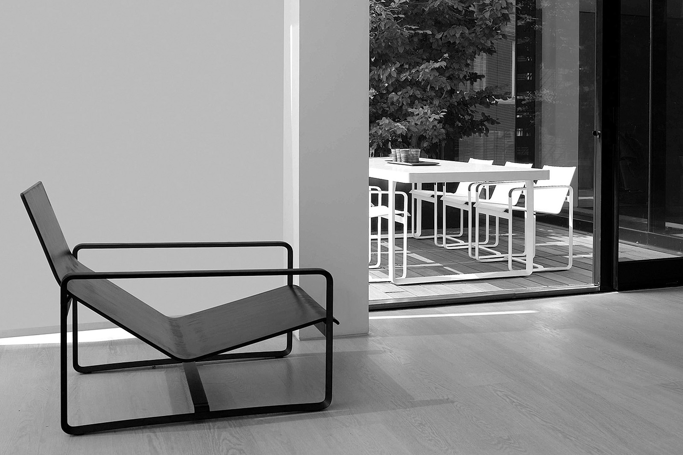 Neutra Collection，deck chair，Metal，