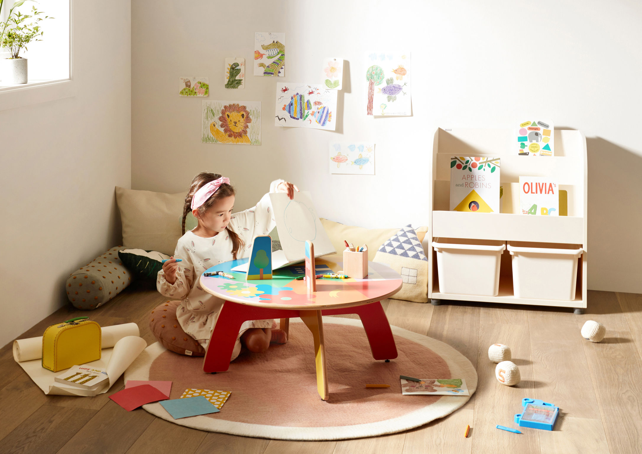 industrial design，product design，Maternal and infant products，Children's products，Yearbook design if，