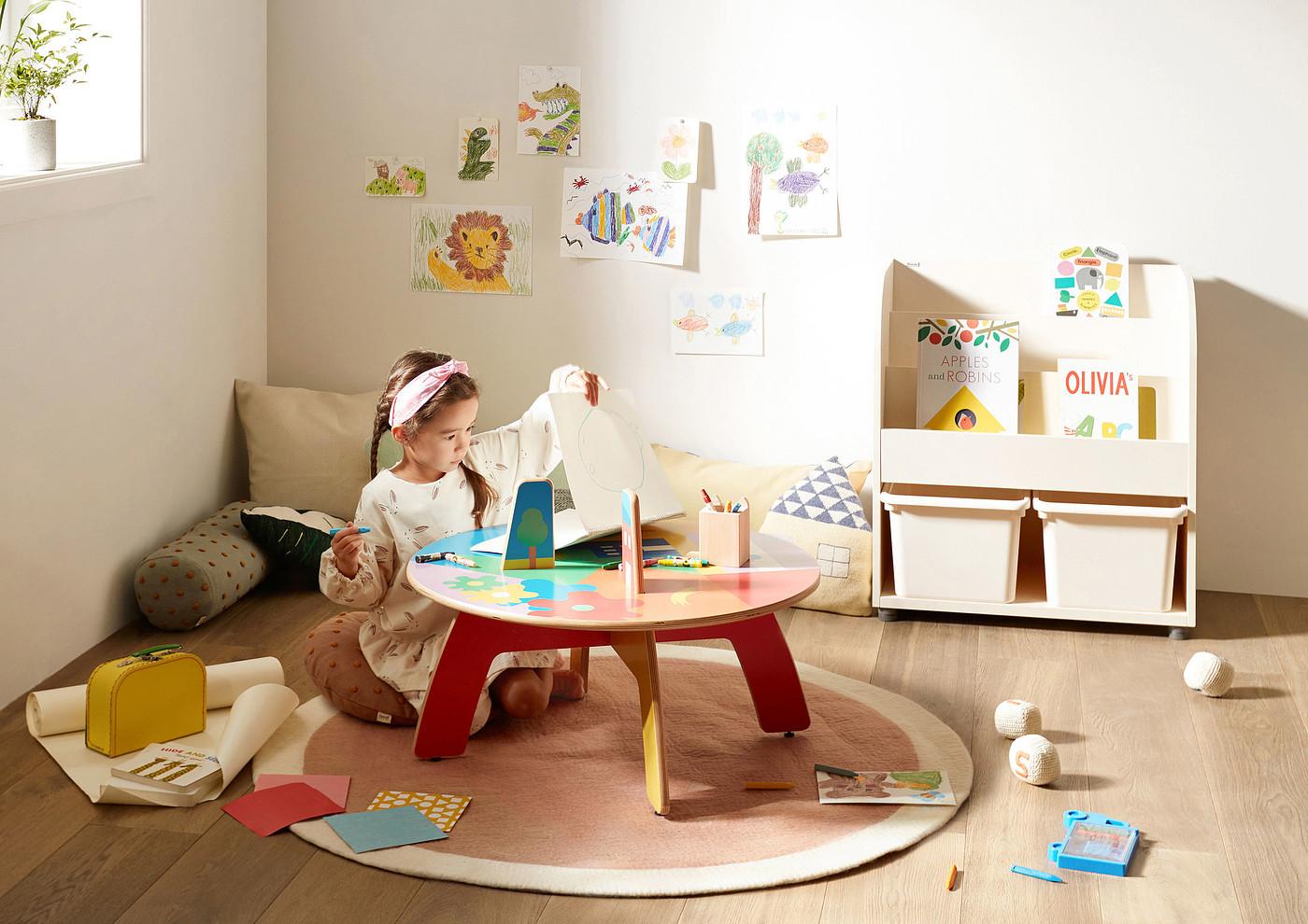 industrial design，product design，Maternal and infant products，Children's products，Yearbook design if，