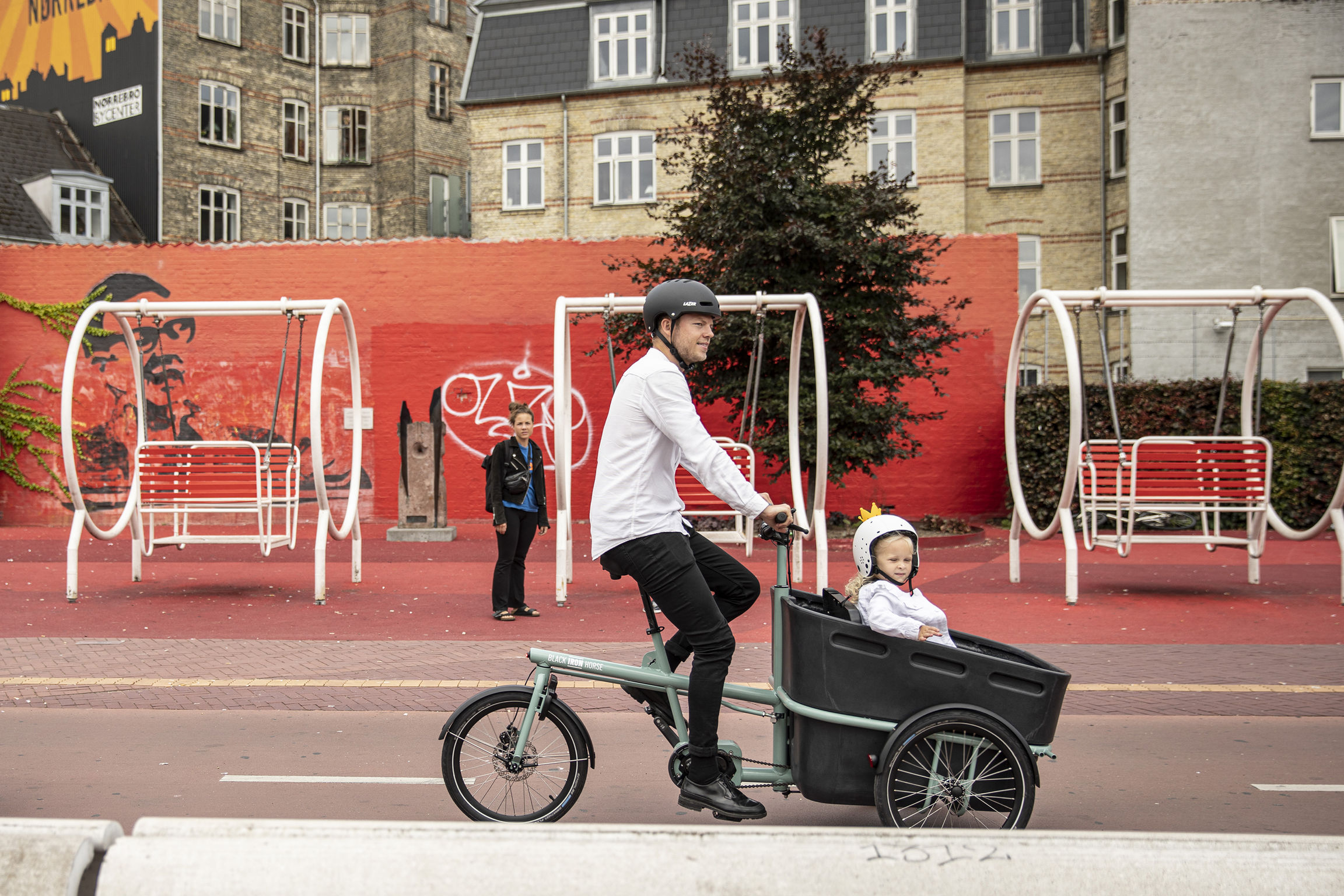 industrial design，vehicle，motorcycle，Bicycle，Yearbook design if，