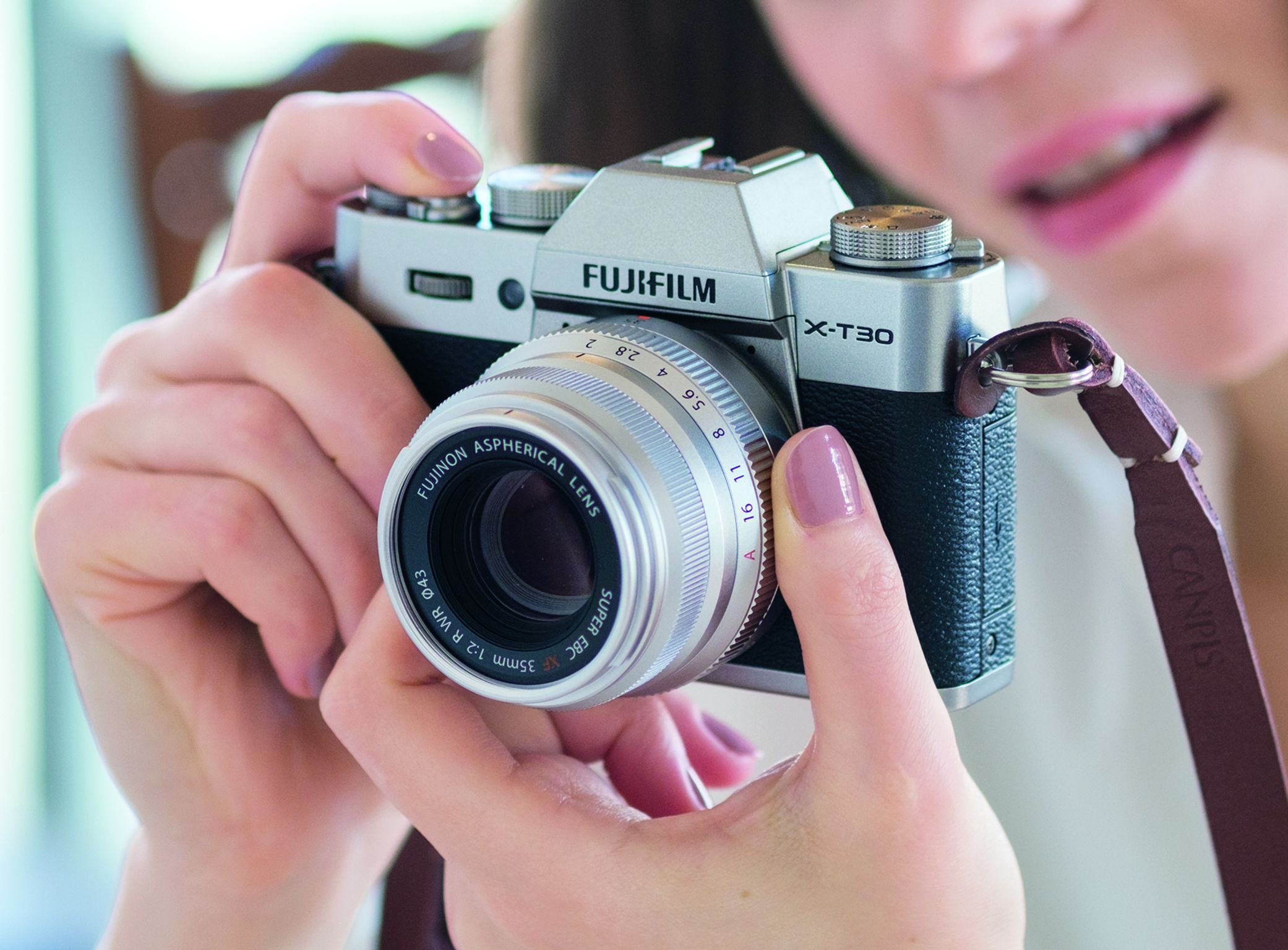 Precision instrument，camera，Yearbook design if，product design，industrial design，