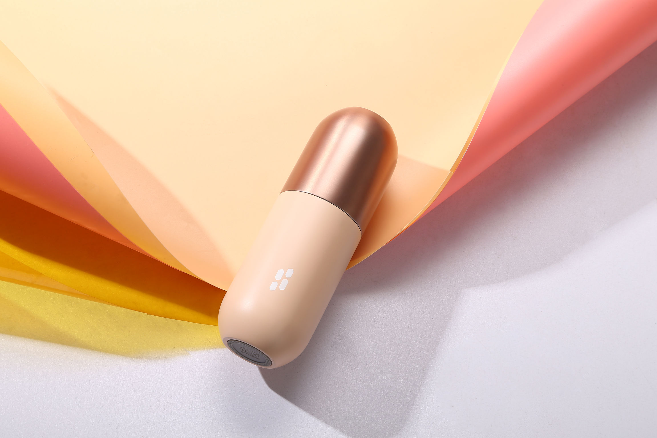 Housewear & Furnishings，industrial design，product design，Yearbook design if，