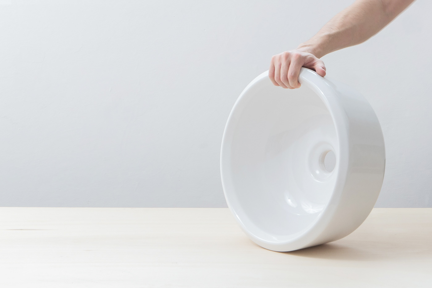 Basin，Shower Room，ceramics，white，Simplicity，