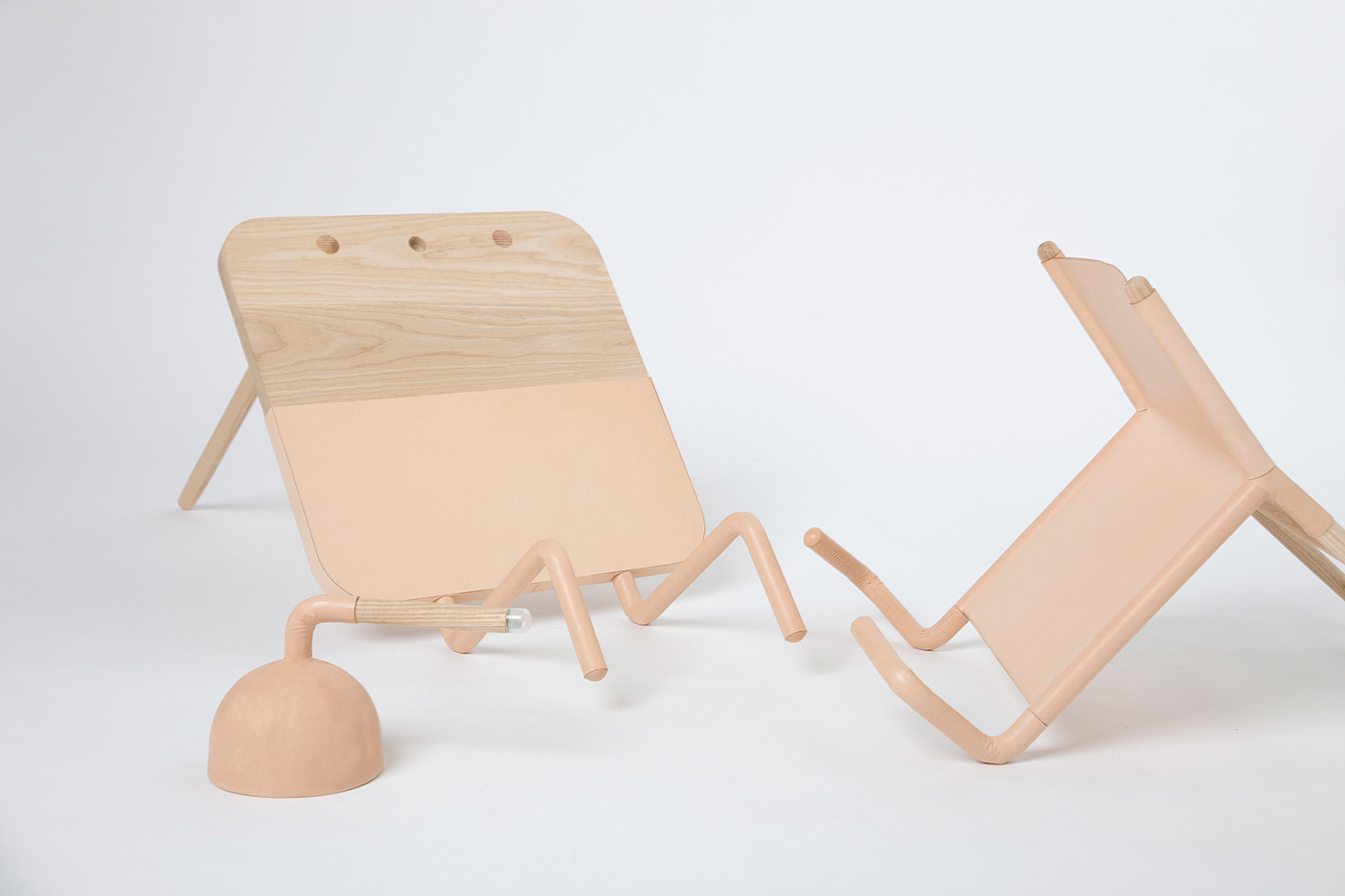 Xiang Guan，graduate，chair，furniture，