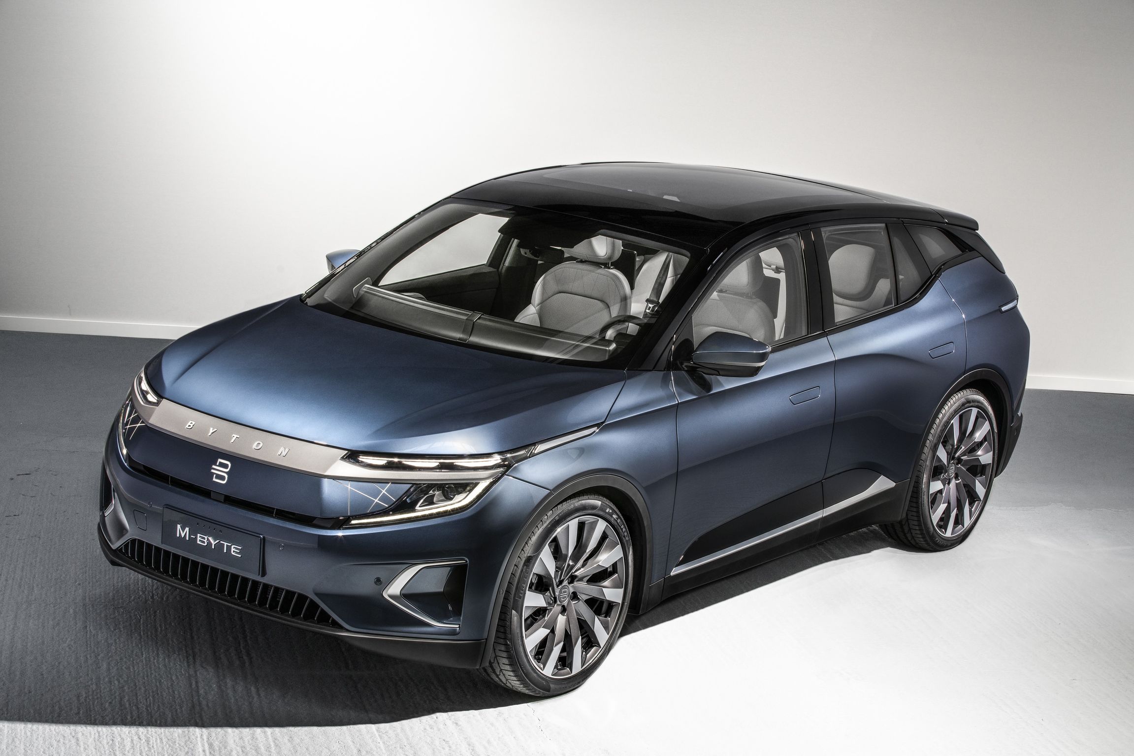 automobile，Automobile，vehicle，product design，Yearbook design if，