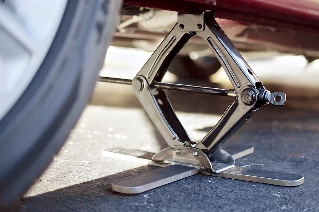 Mechanics，tool，Automobile maintenance，Inter bank design，