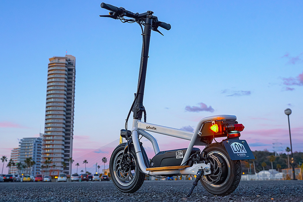 industrial design，vehicle，Electric scooter，X-Scooter LOM，