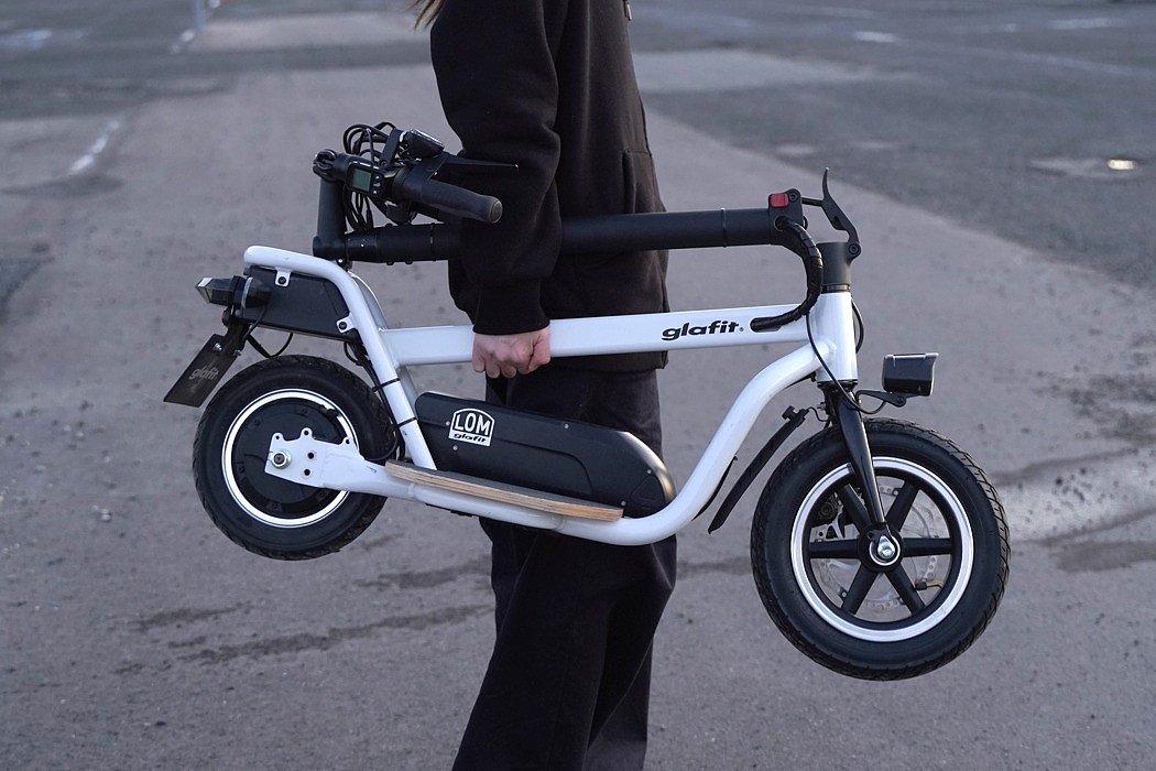 industrial design，vehicle，Electric scooter，X-Scooter LOM，