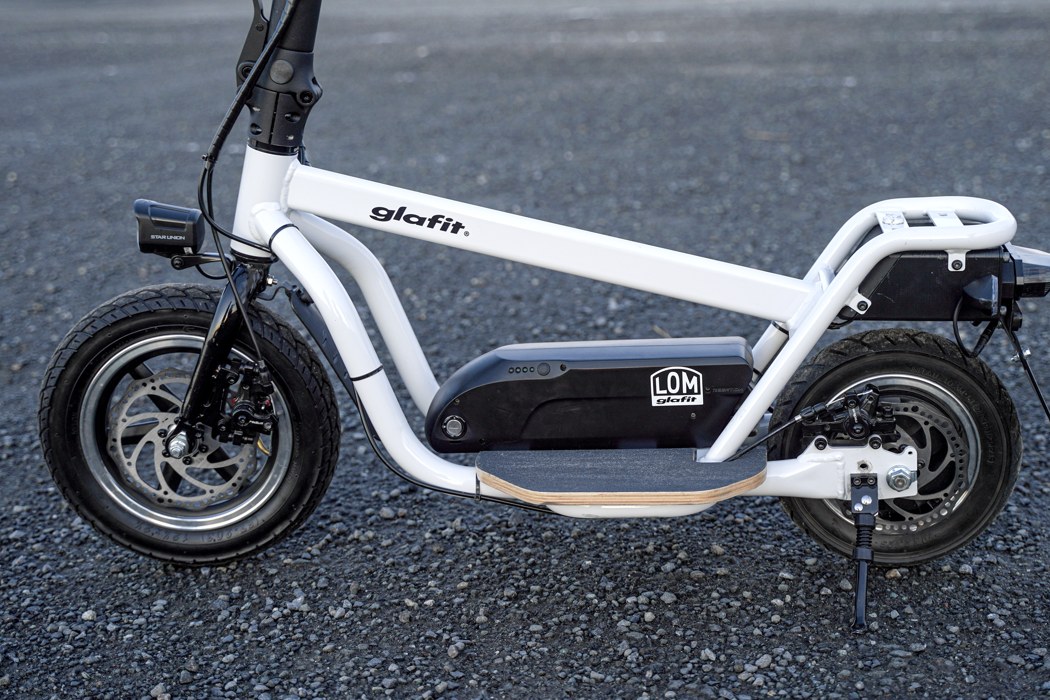 industrial design，vehicle，Electric scooter，X-Scooter LOM，