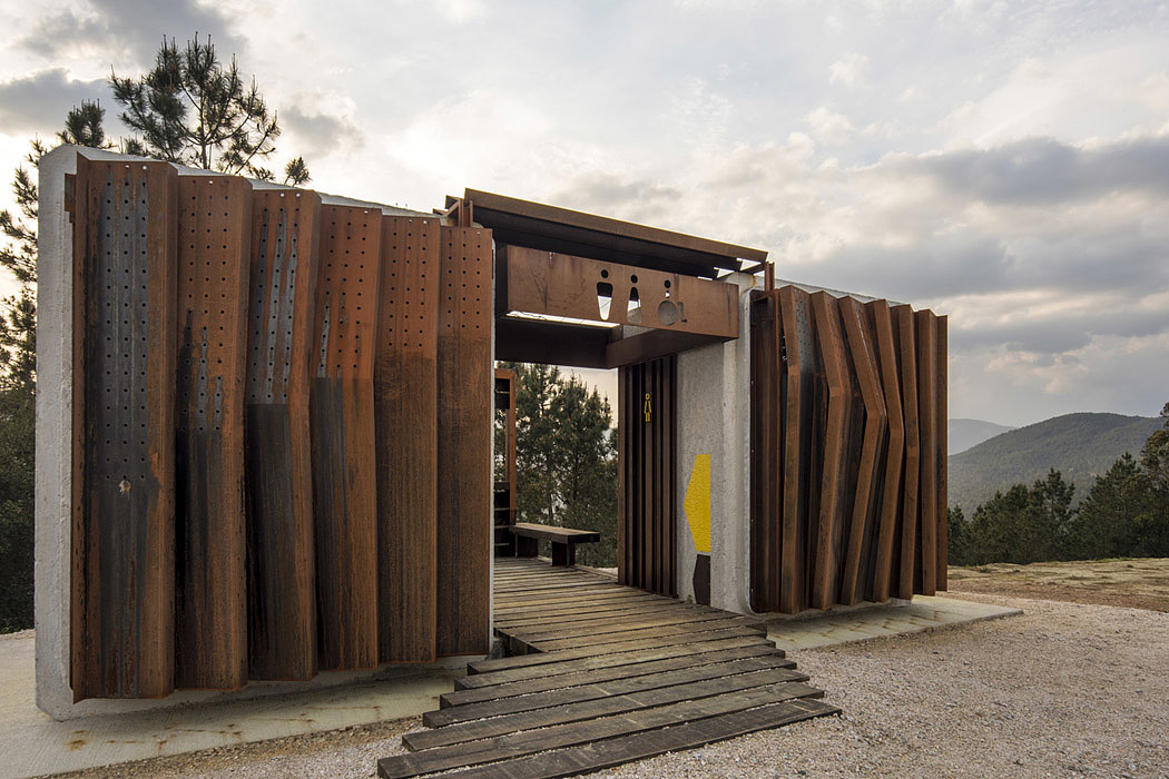 communal facilities，Public toilet，Toilet，