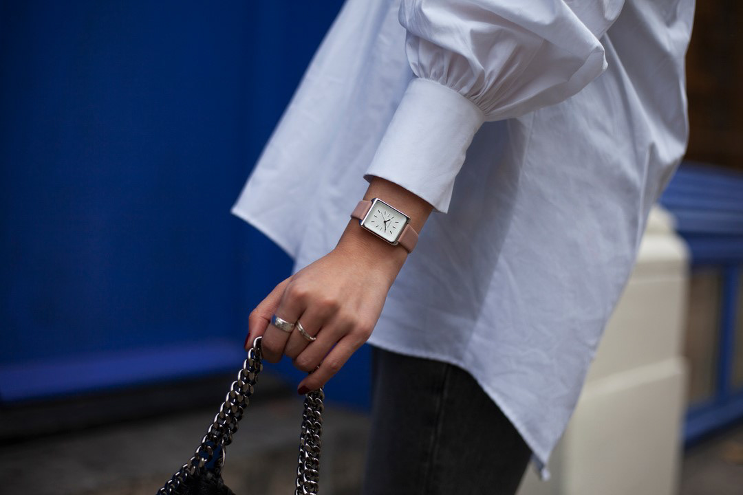 Mechanical watch，Leatherwear，Simplicity，London，Wrist watch，