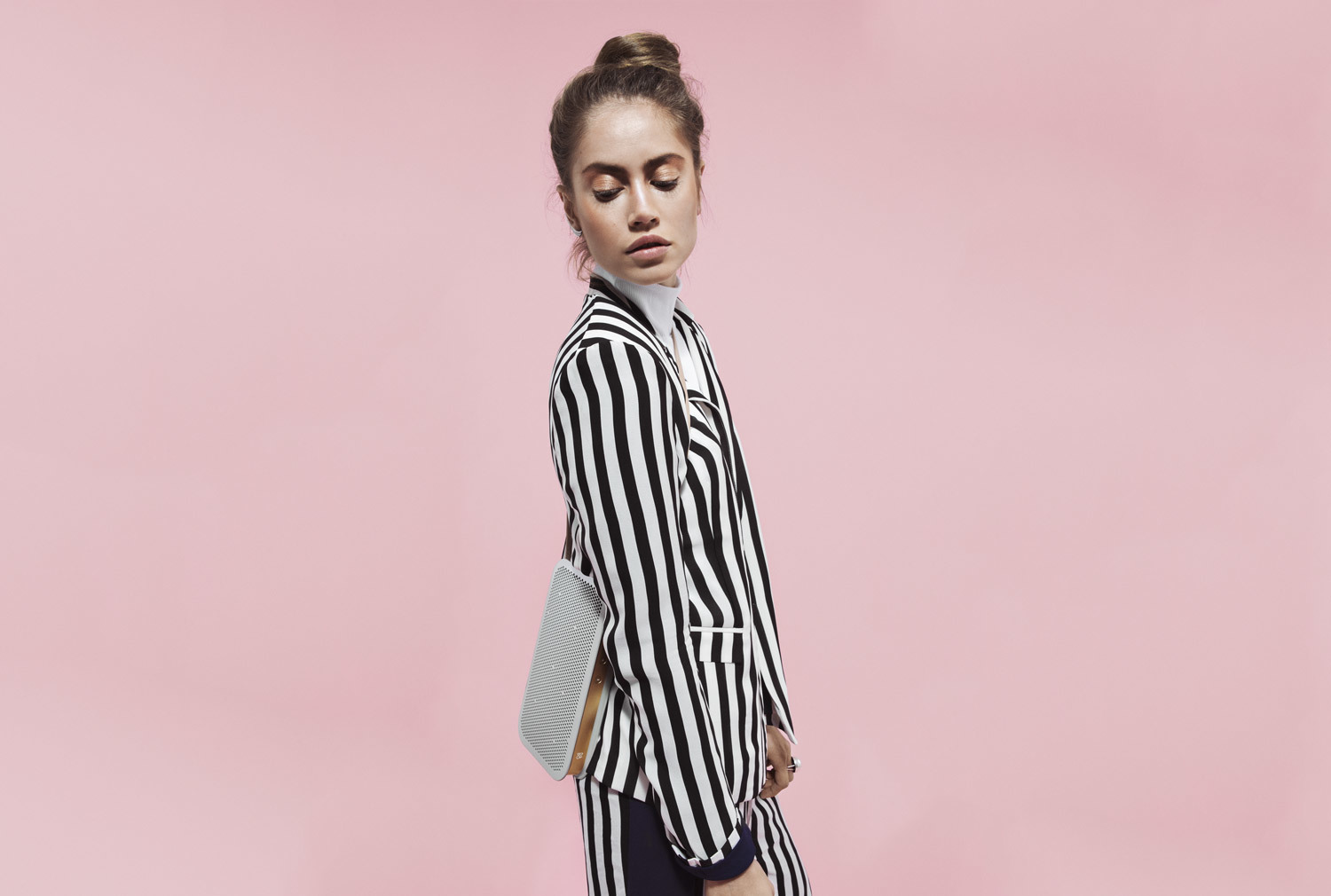 beoplay，Bluetooth，sound，fashion，loudspeaker box，speaker，Digital，