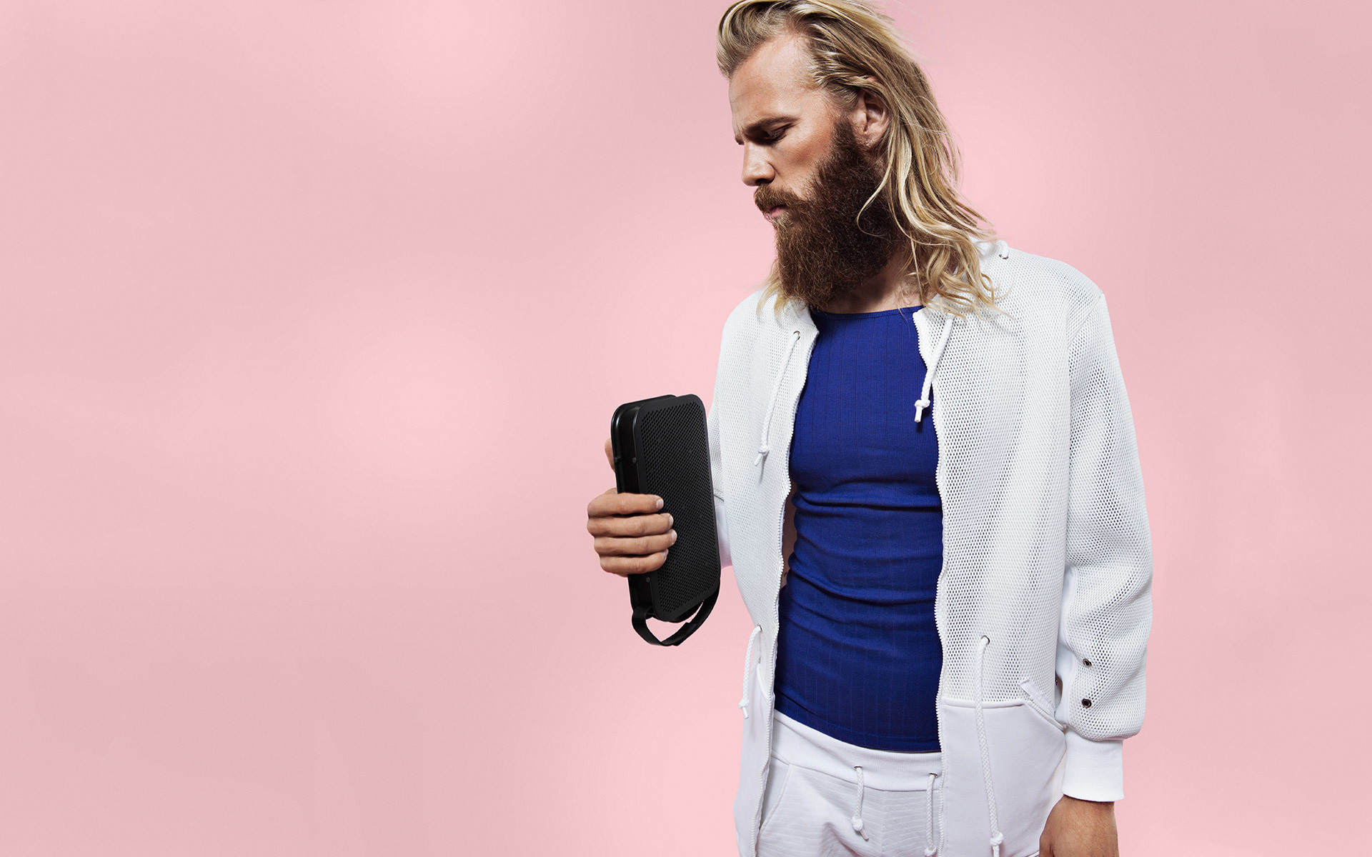 beoplay，Bluetooth，sound，fashion，loudspeaker box，speaker，Digital，