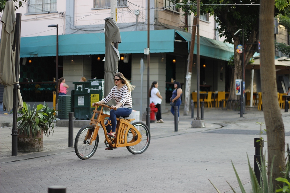 lithe，Simplicity，woodiness，comfortable，product design，traffic，