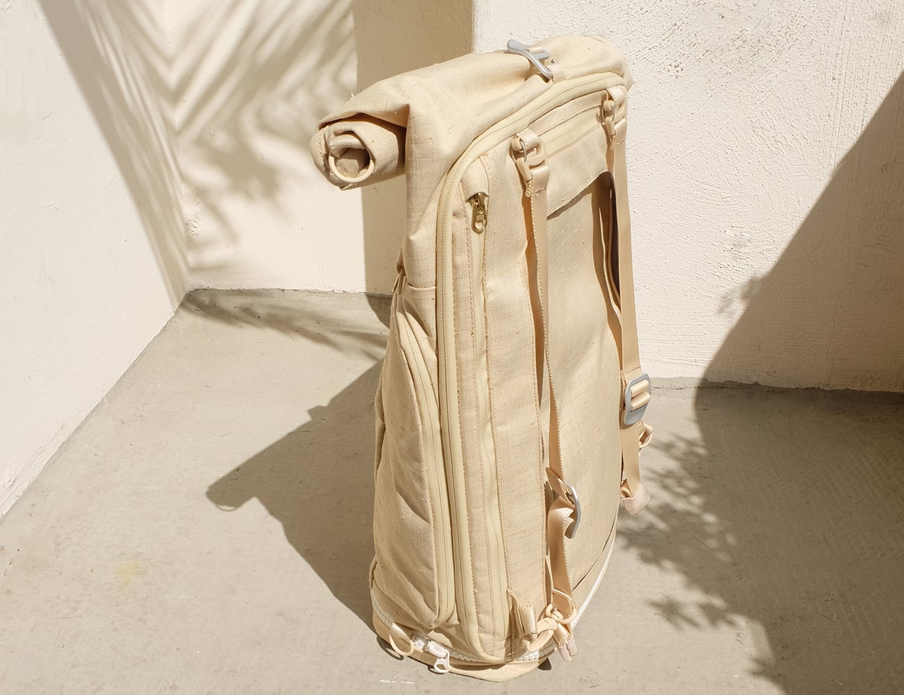 WAKS ONE，knapsack，Recyclable materials，modularization，