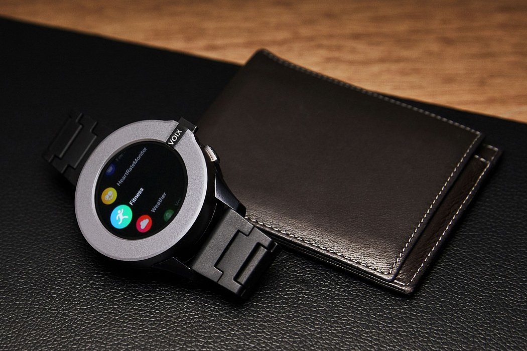headset，Intelligent Watch，Meet voixatch，
