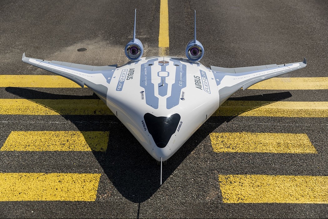 Airbus Maveric，aircraft，Hybrid wing，Singapore Airshow ，