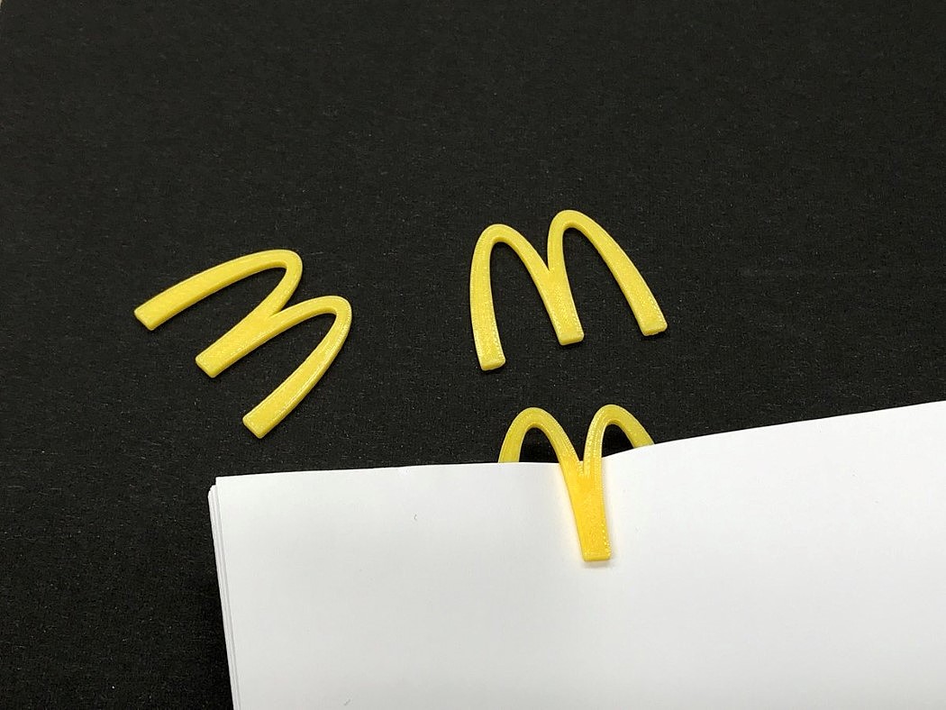 coat hanger，comb，McDonald's，logo，