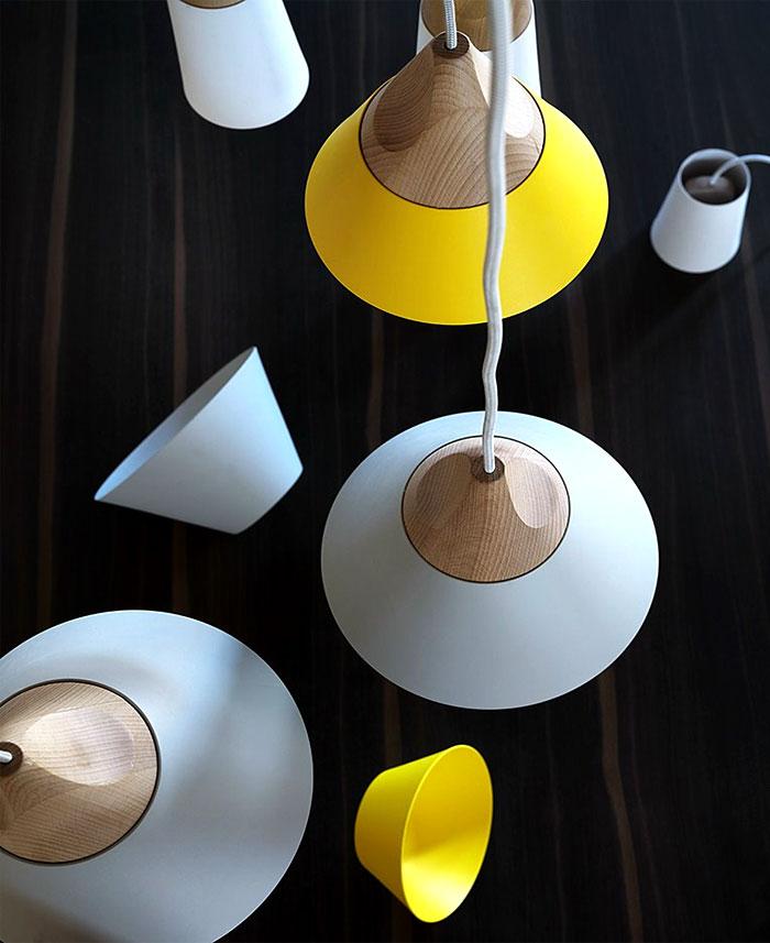 a chandelier，lamps and lanterns，woodiness，lamp，