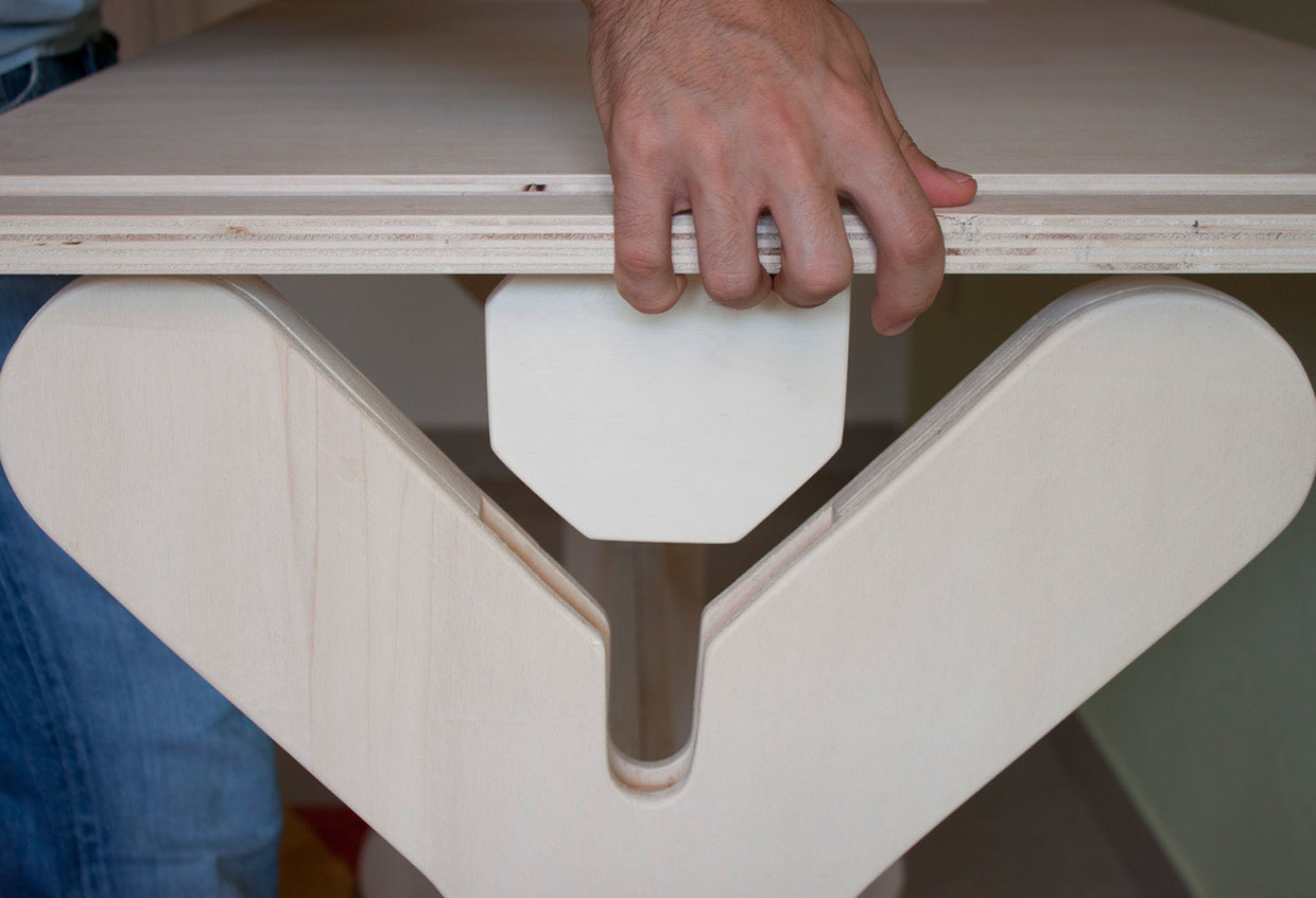 Home Furnishing，children，Table，Easy assembly，wood，