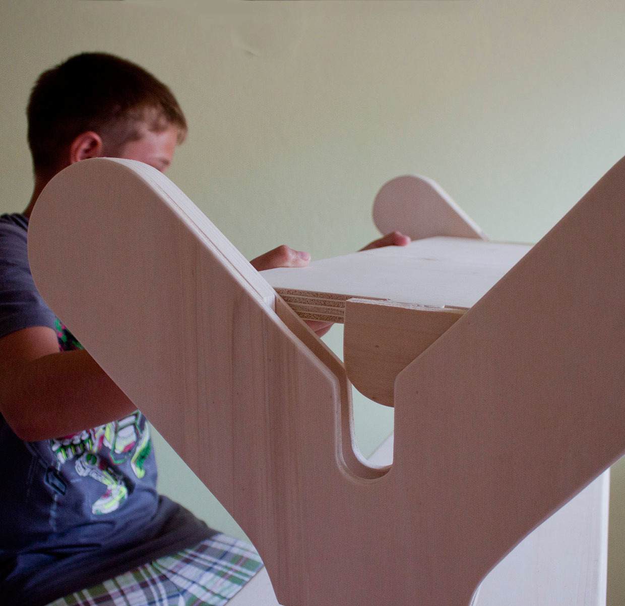 Home Furnishing，children，Table，Easy assembly，wood，