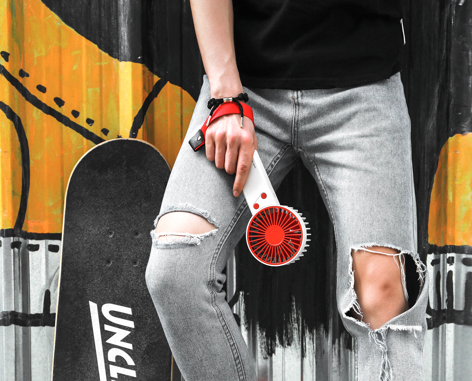 Handheld fan，game，bcase，summer，Fan，Cool tide，street，