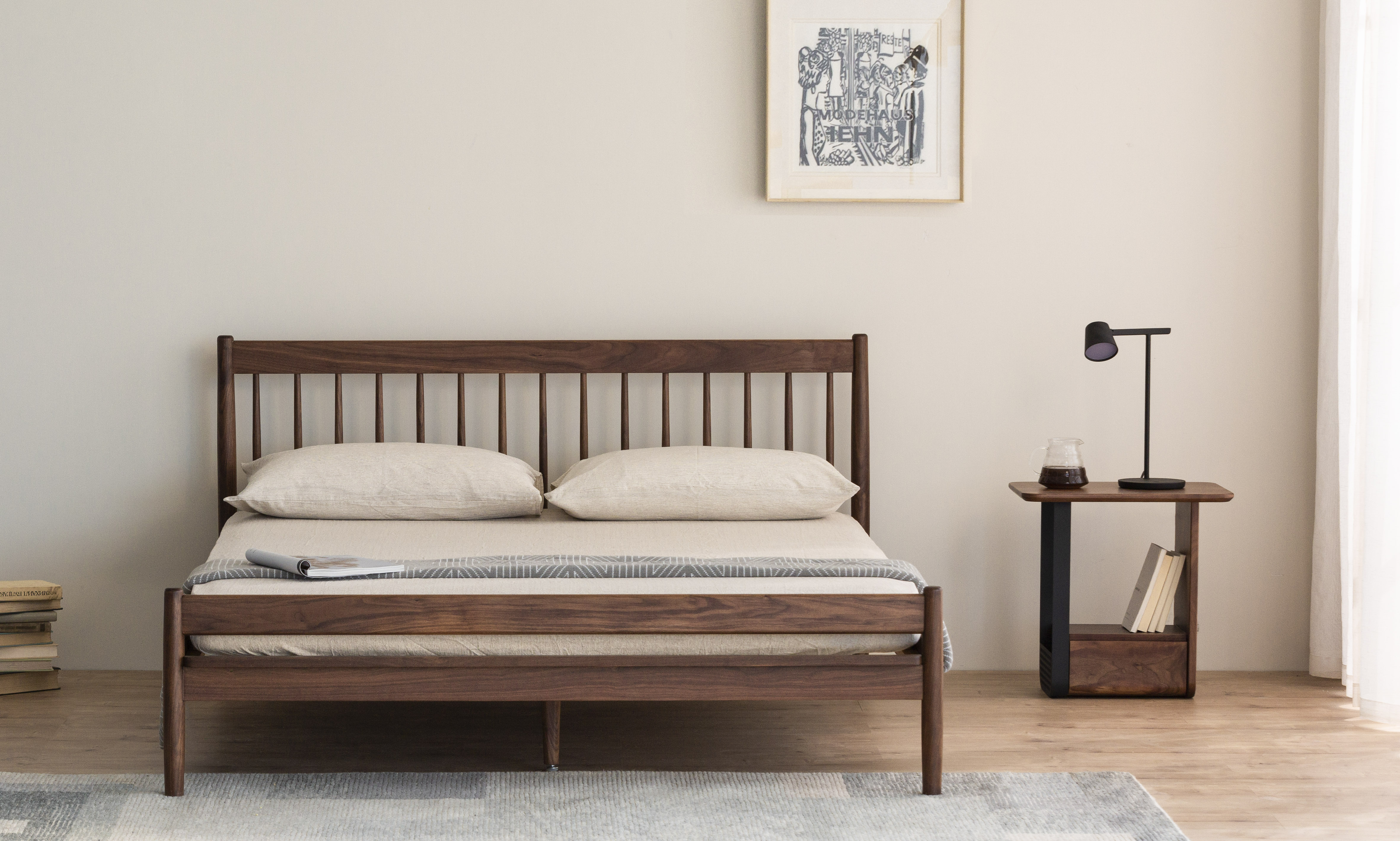 Independent designer Ren Mengying，