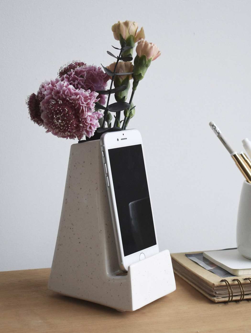 bookshelf，cupboard，sofa，Design，furniture，