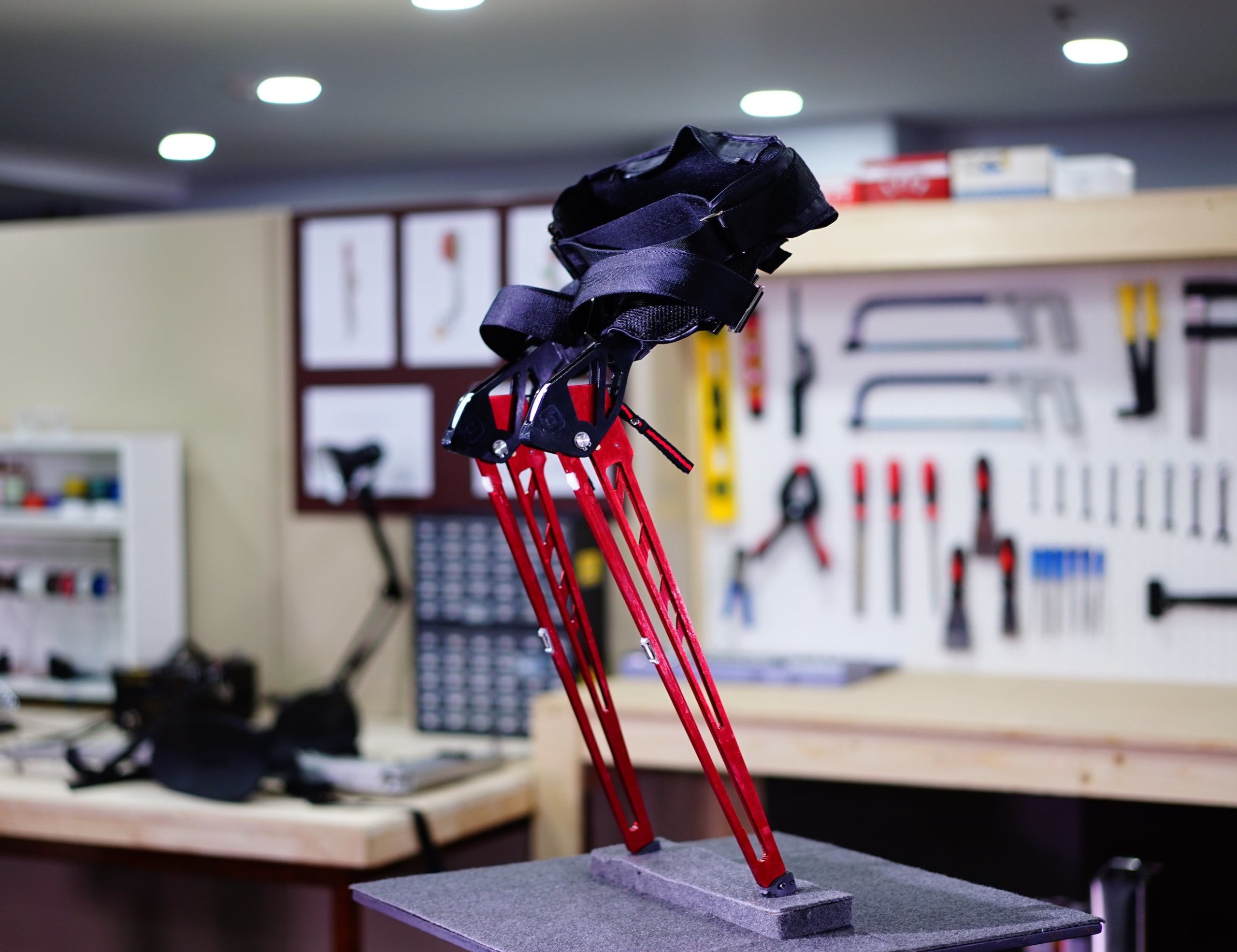 LEX，Bionic chair，Metal，