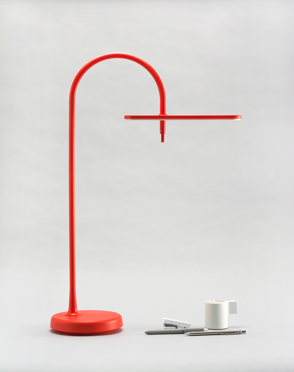 Desk lamp，lamps and lanterns，lighting，