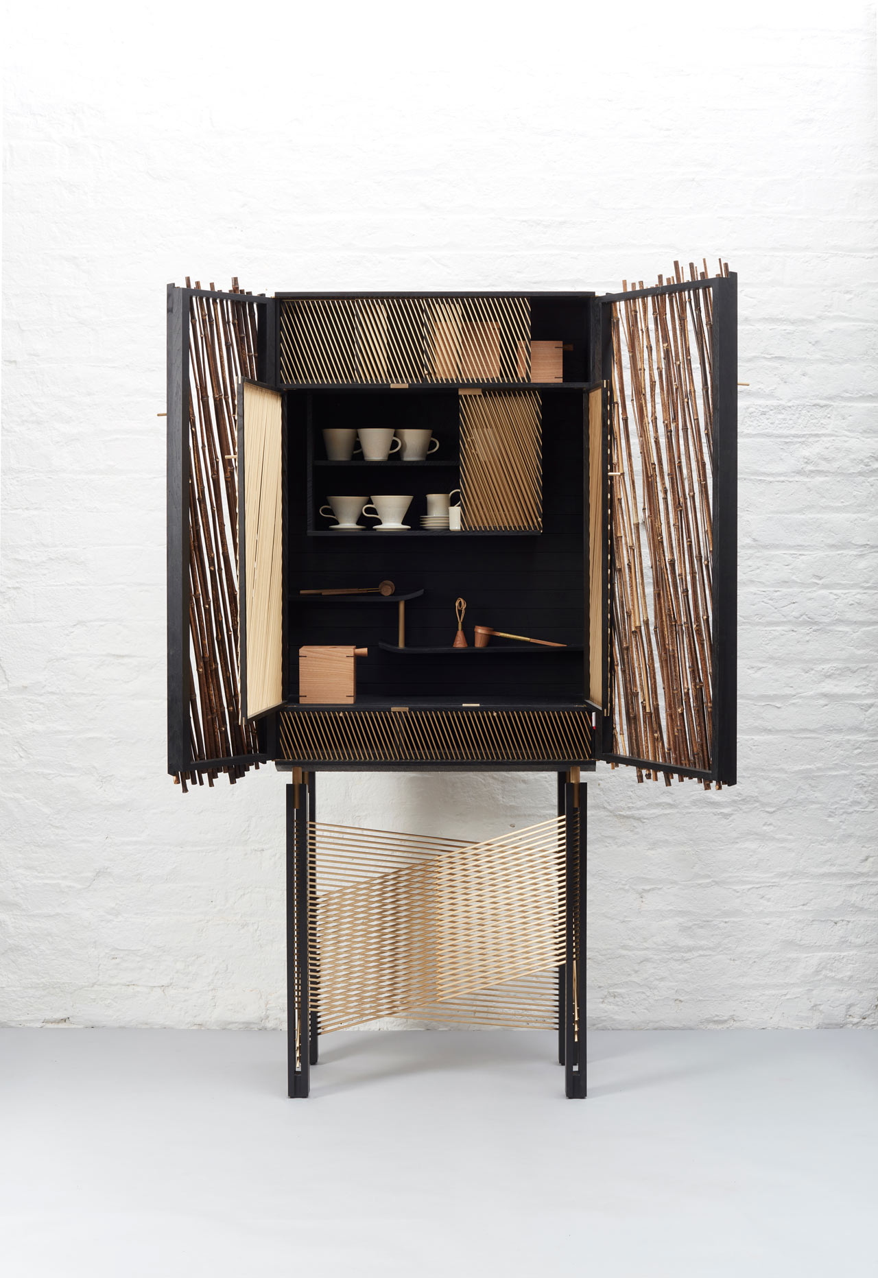 cabinet，Perspective design，London Design Festival，Handmade products，