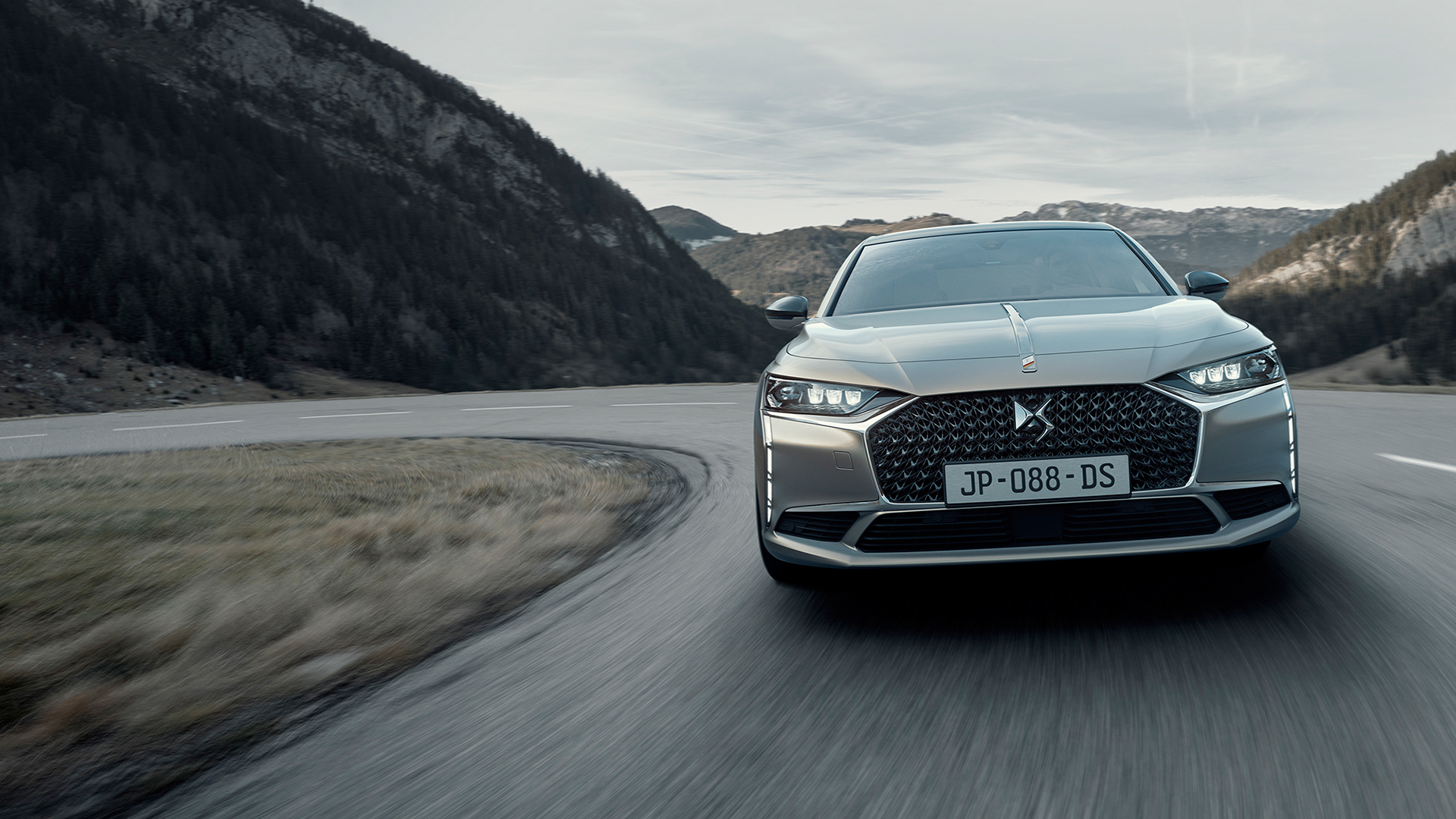 automobile，DS9 E-TENSE，France，Automobile design，Detail drawing，