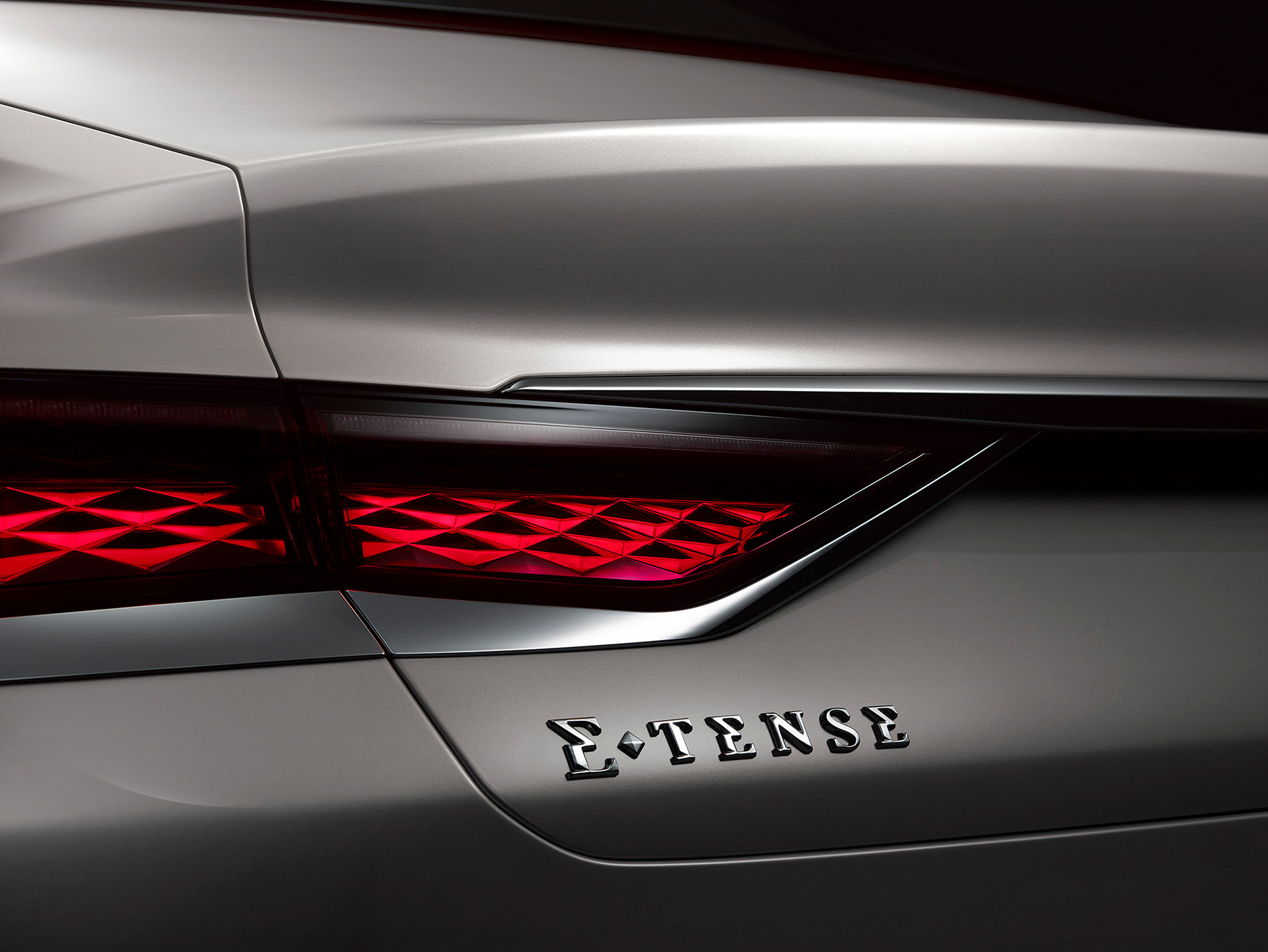 automobile，DS9 E-TENSE，France，Automobile design，Detail drawing，