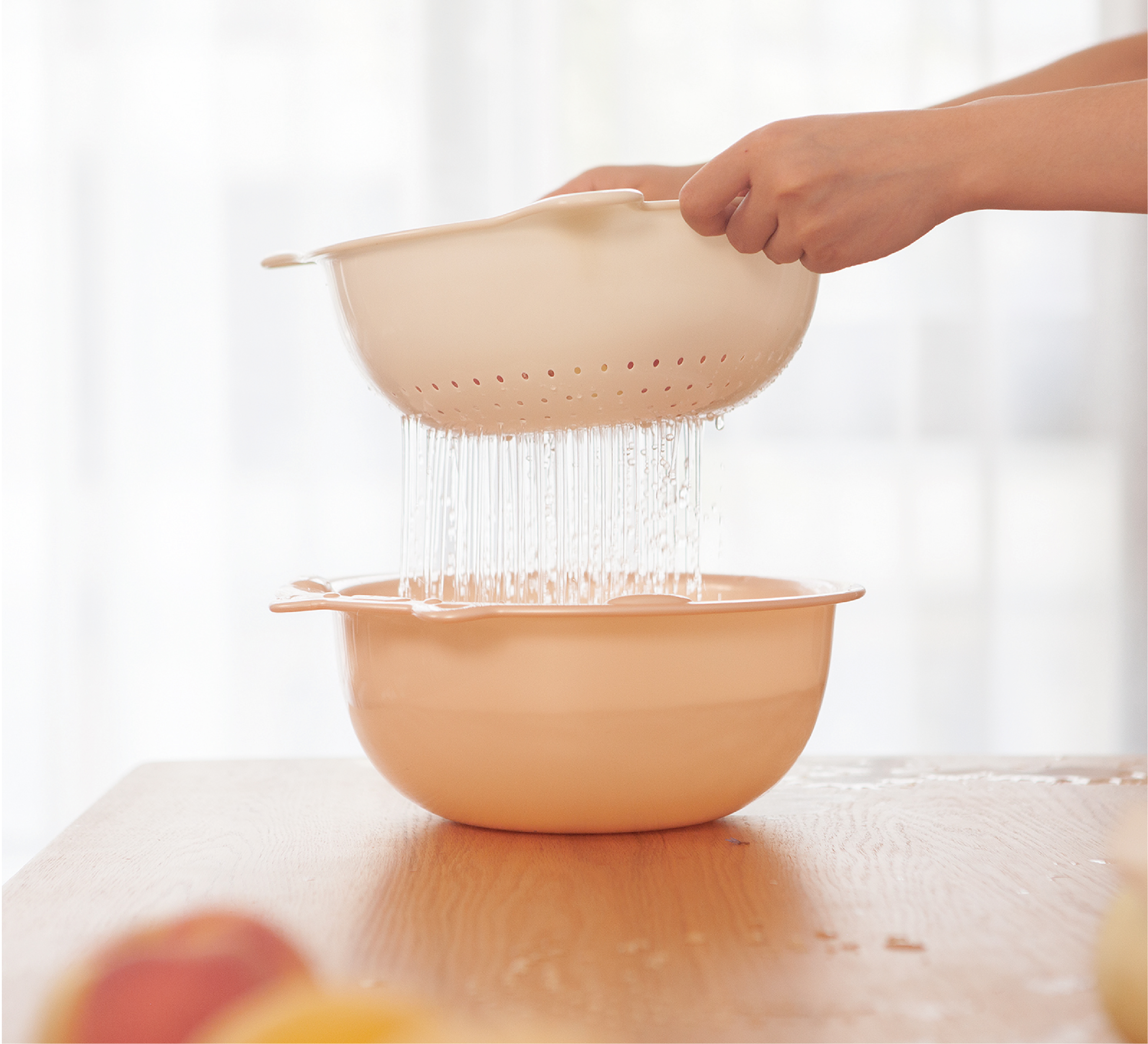 Cute pet drain basket，