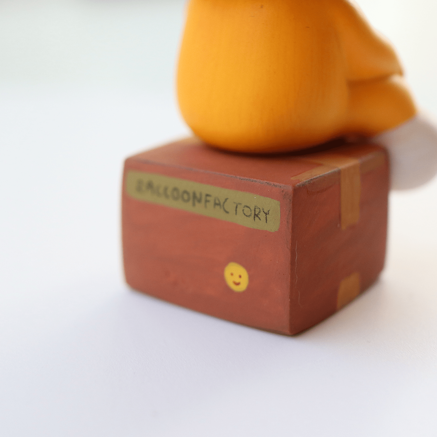 doll，industrial design，objectification of person，Garage Kit，Banana，