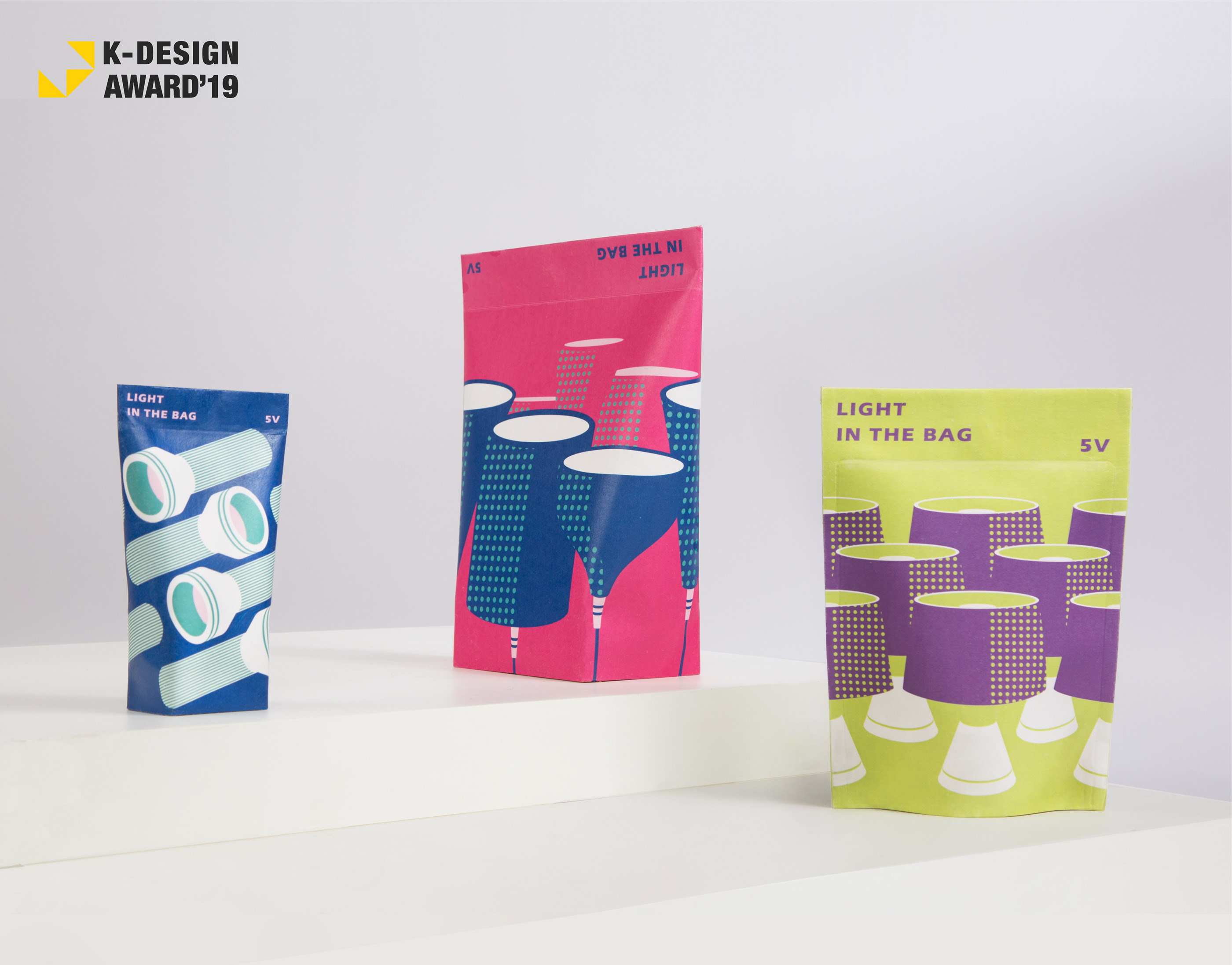 a chandelier，Night light，Flashlight，Portable，packing，lamp，