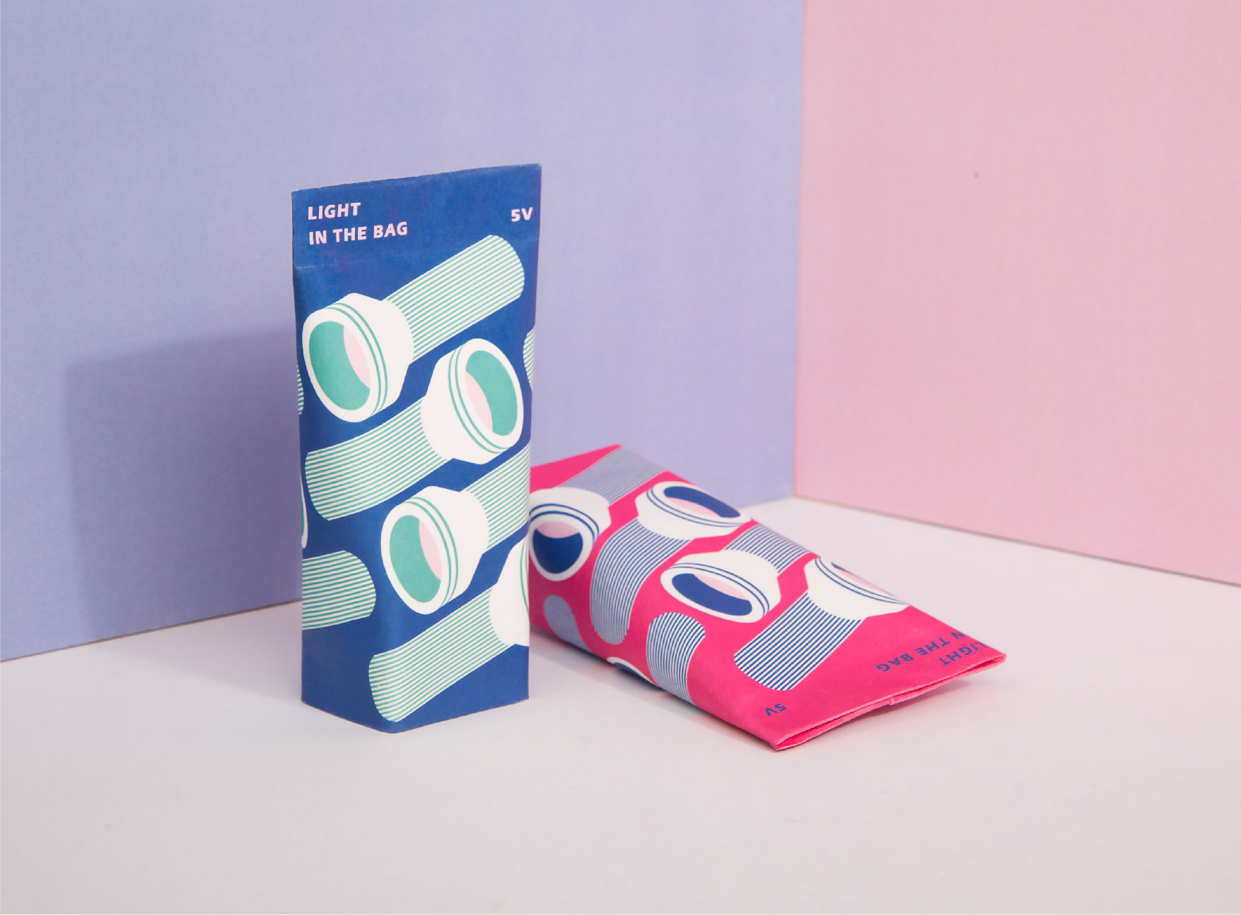 a chandelier，Night light，Flashlight，Portable，packing，lamp，