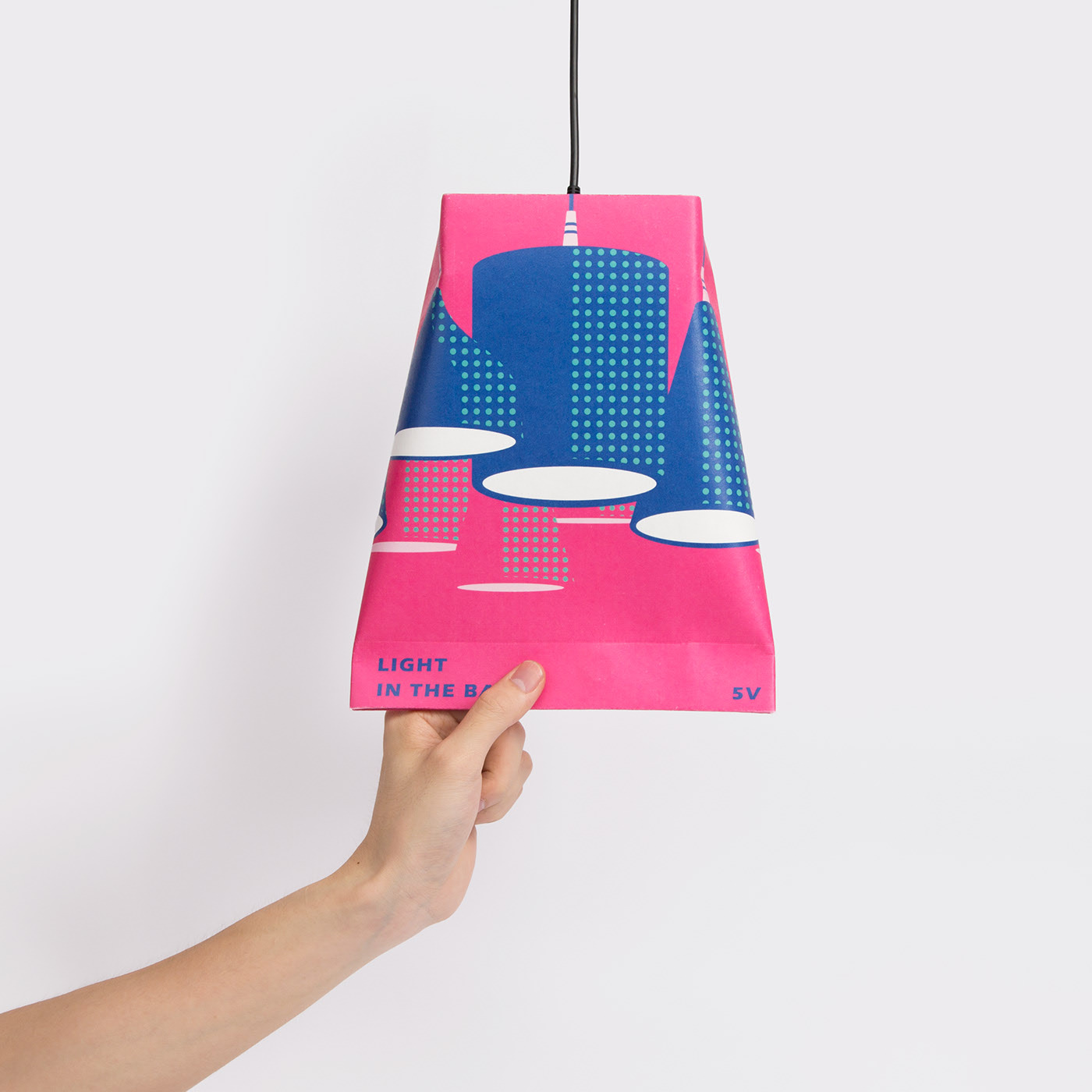 a chandelier，Night light，Flashlight，Portable，packing，lamp，