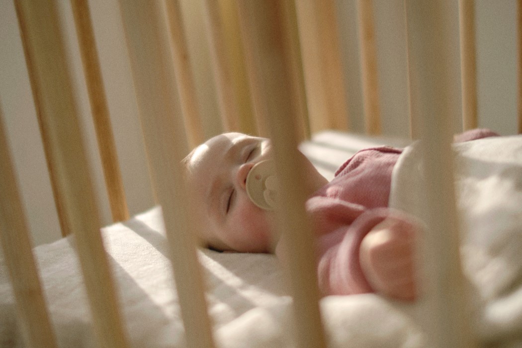 baby carriage，Sustainable design，Pollution free processing，renewable energy，