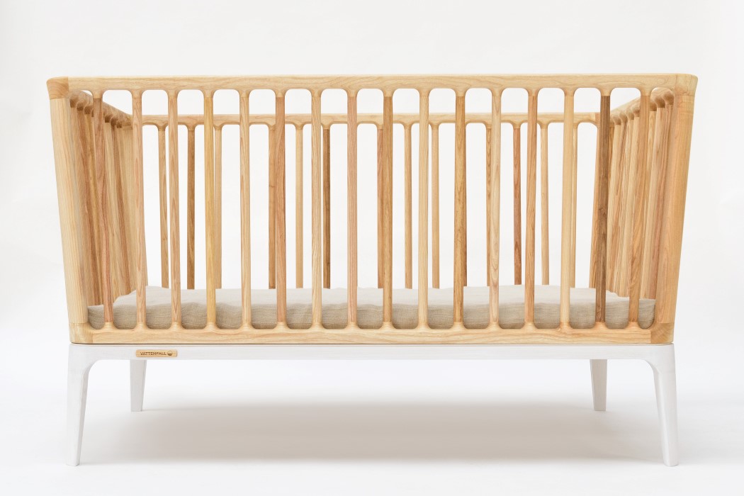 baby carriage，Sustainable design，Pollution free processing，renewable energy，