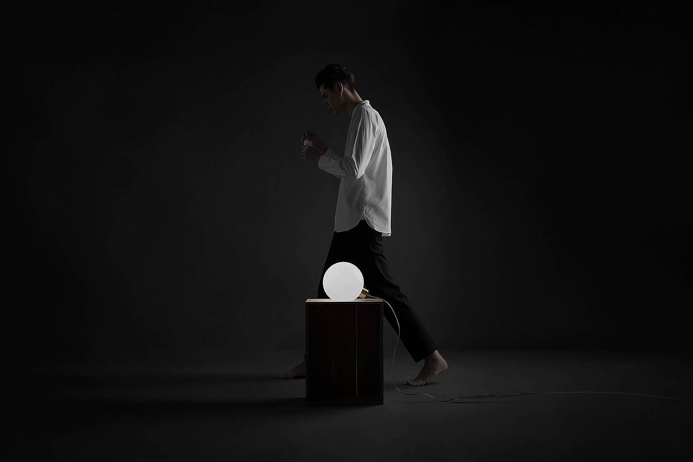 Light bulb:，Incandescent lamp，Spherical lamp，lamps and lanterns，Mateus Andrade，