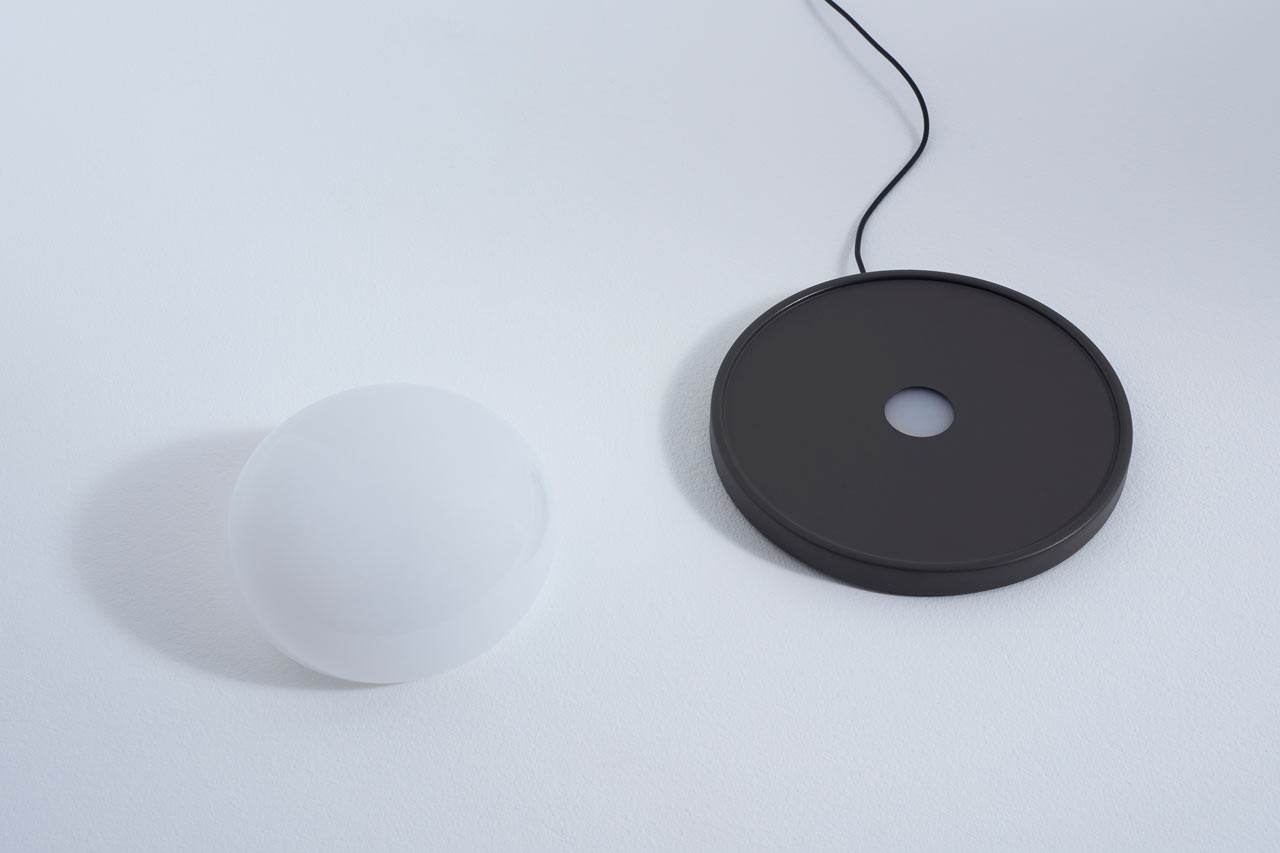 interactive，Lamp design，Small ball，